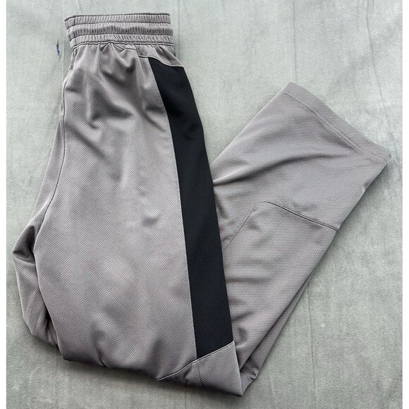 Under Armour Gray Athletic Pants Men's Medium Loose Joggers Drawstring Elastic - Picture 1 of 11